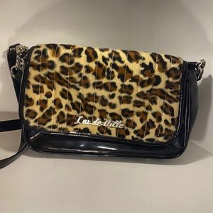 Lux de Villa Atomic tote handbag purse leopard